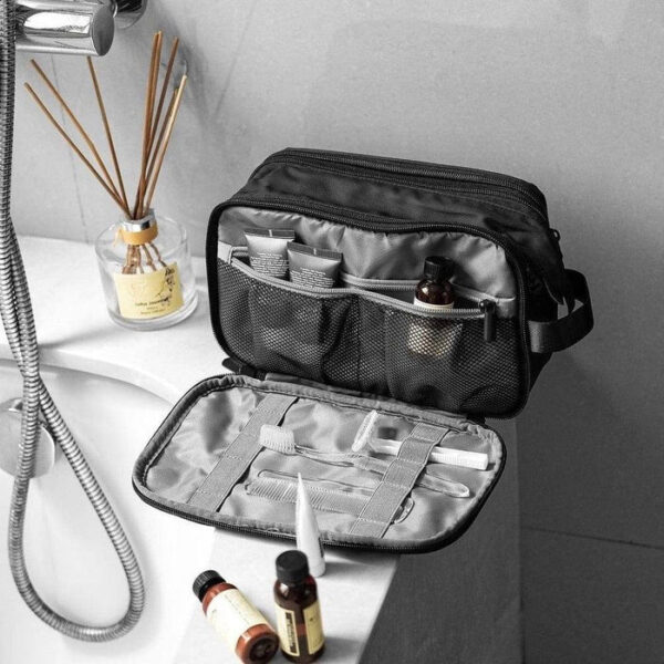 TRVL SPA TOILETRY BAG