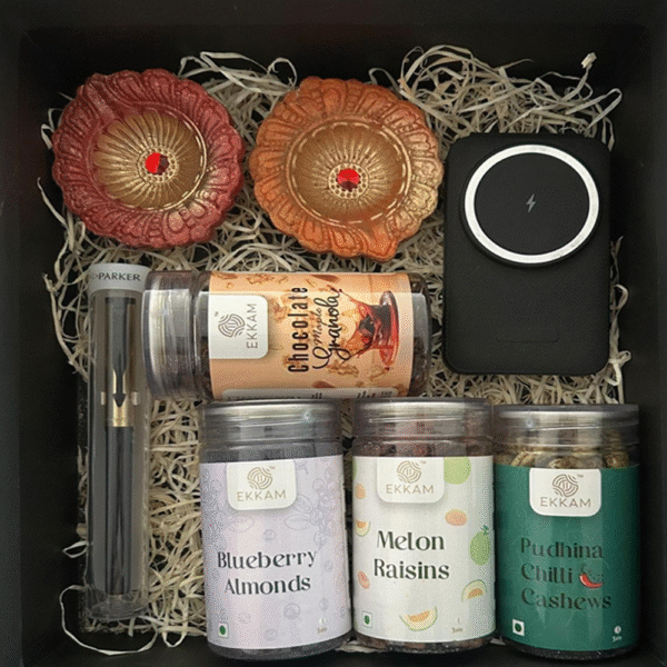 UNIQUE FESTIVE AND CORPORATE GIFTS (BOX 15)